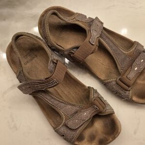 Earth Origins Tan Footwear